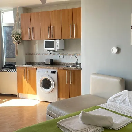 Bed & Breakfast ,apartamento-estudio Primera Linea De Playa