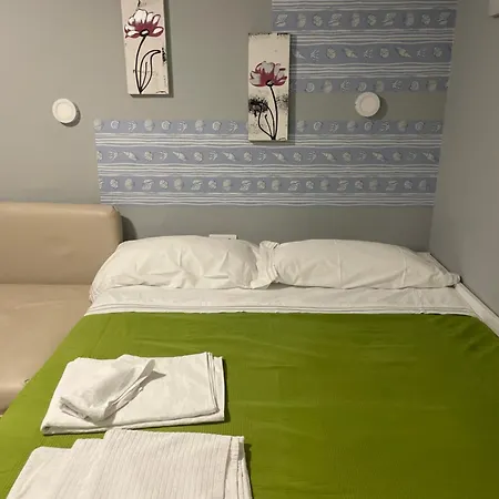 ,apartamento-estudio Primera Linea De Playa Bed & Breakfast *