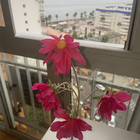 Bed & Breakfast ,apartamento-estudio Primera Linea De Playa Benalmádena