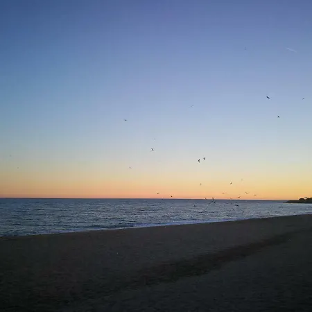 Bed & Breakfast ,apartamento-estudio Primera Linea De Playa *